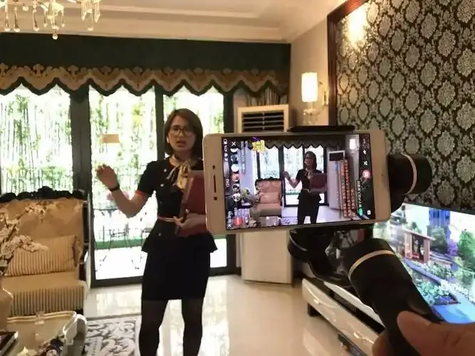 麻豆直播精彩瞬间展示图一